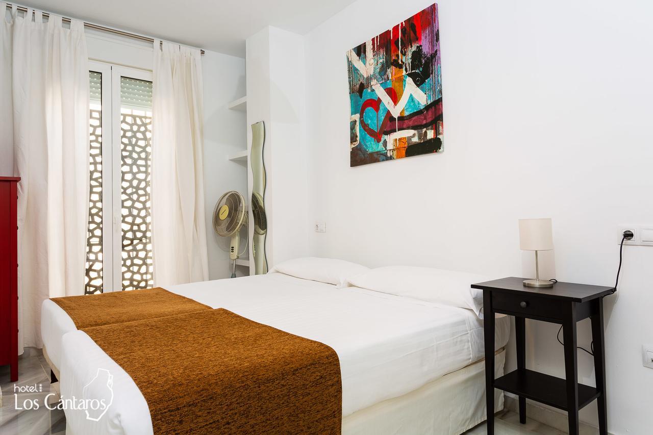 Apartamentos Los Cantaros El Puerto de Santa Maria Exterior foto
